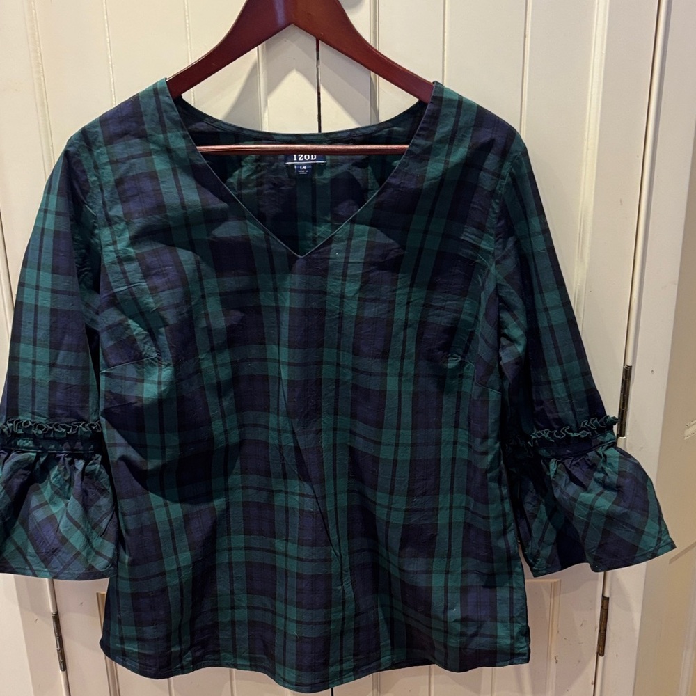Izod Women's Black Watch Blouse